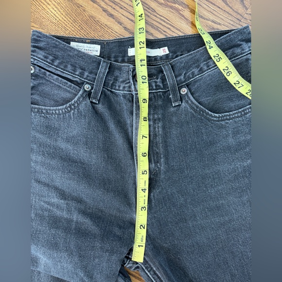 Levi’s Black High-Waisted Dad Jeans - Picture 5 of 7